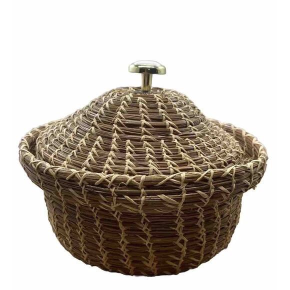 Hand Woven Deep Trinkets Red Inside Whatnots Keys Decorative Basket Shelf Desk - Picture 1 of 10